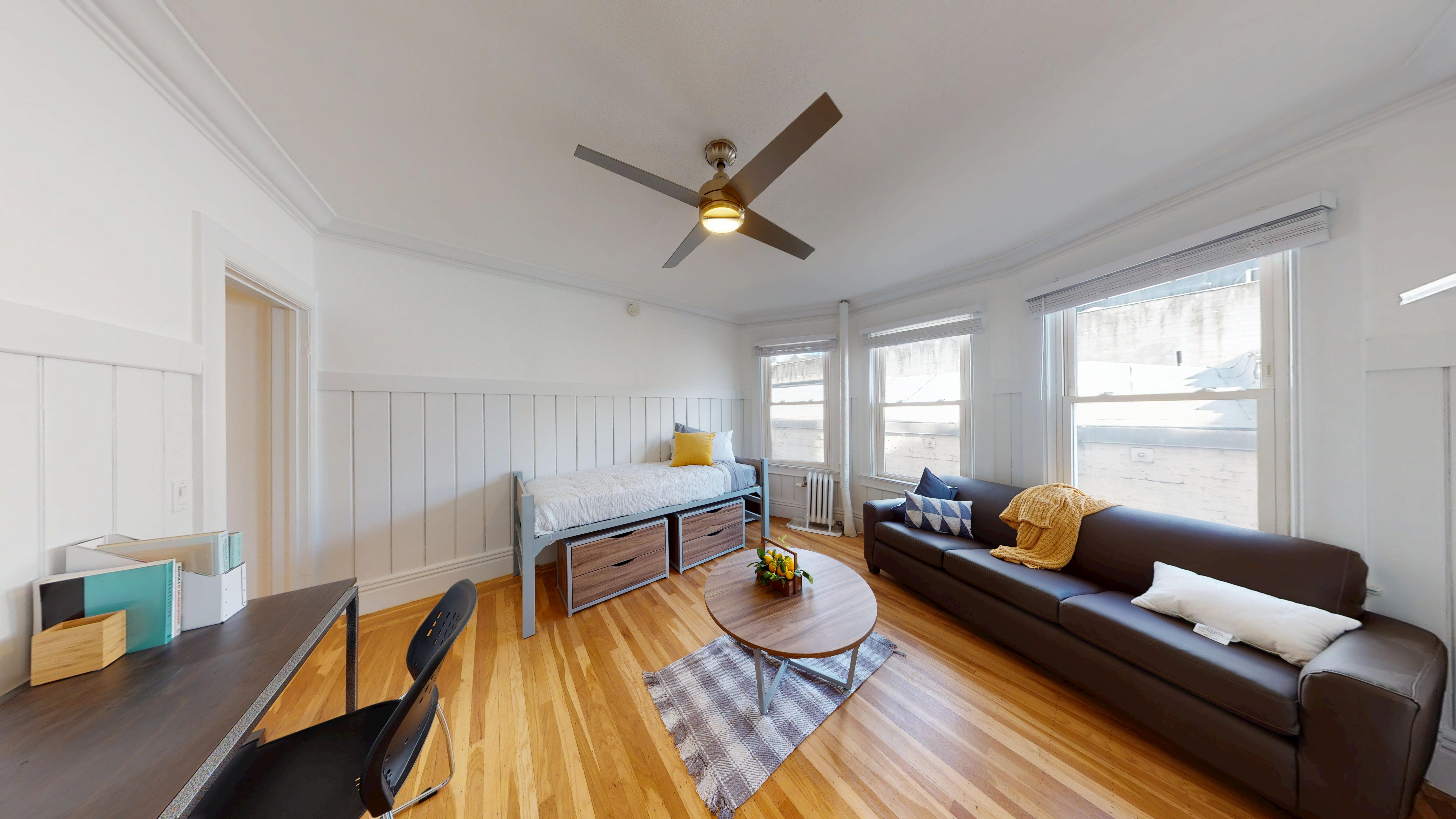 2510 Bancroft Way, Berkeley (Apartment) photo 3